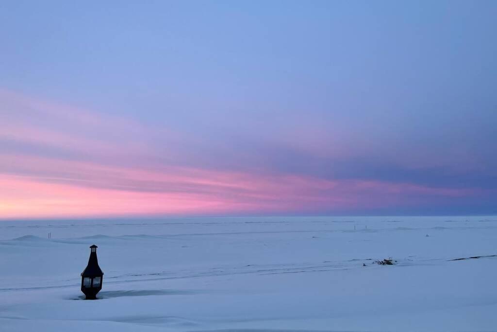 Maison Sur Le Lac Desbiens Екстериор снимка